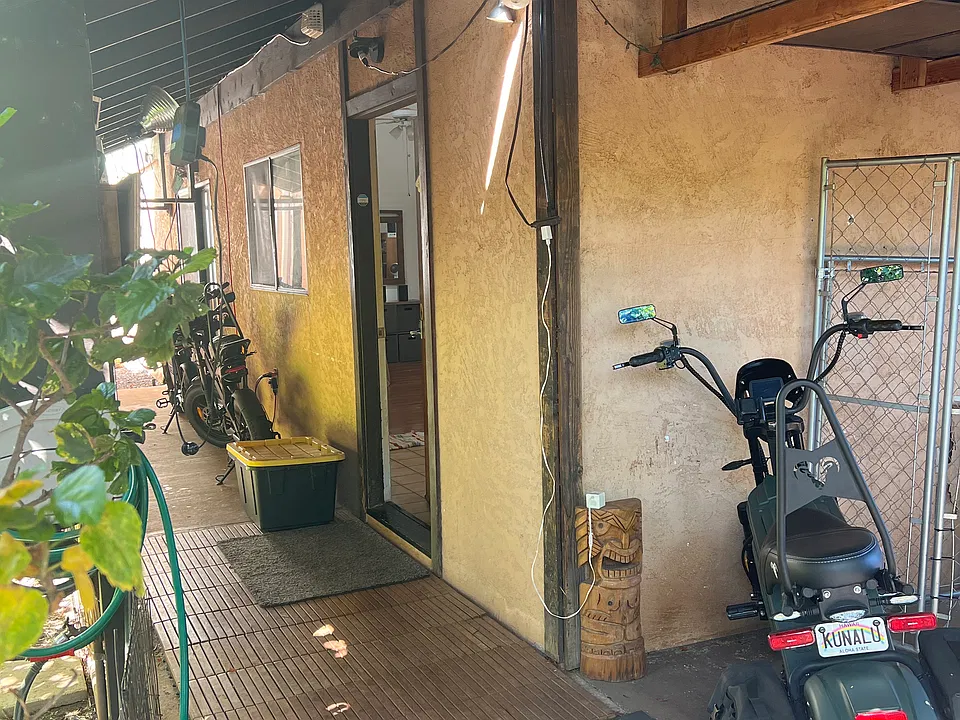 1628 S Alaniu Pl