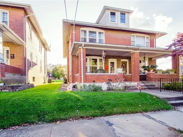 4 S 4th St, Coplay, PA 18037