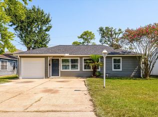6742 Feldspar St, Houston, TX 77092