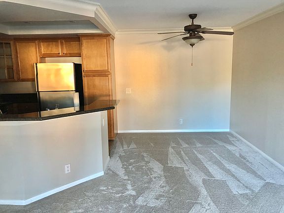4th image of 12550 Carmel Creek Rd Unit 102