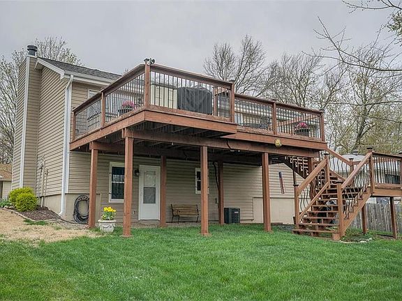 4th image of 2549 Tamaqua Ave