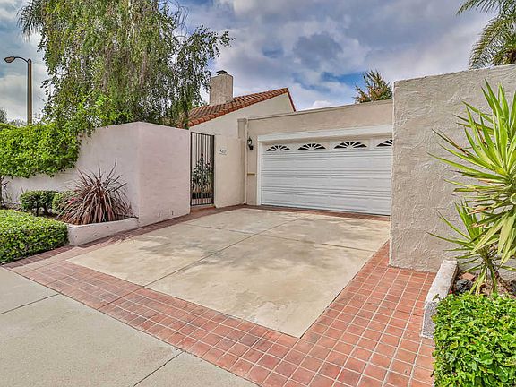 3rd image of 4201 Crownfield Ct
