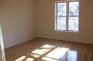 3rd image of 7032 S Clyde Ave APT 1A