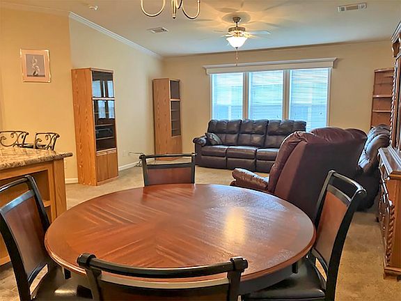 4th image of 3717 Coconut Palm Cir #818