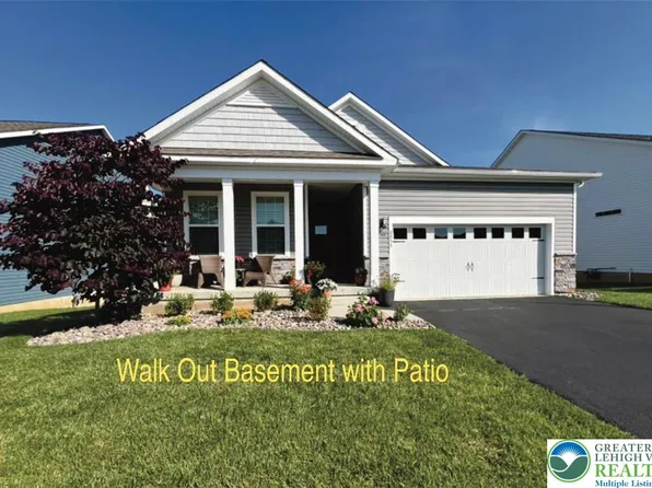 8035 Keystone Dr, Breinigsville, PA 18031