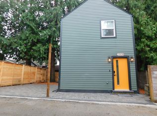 12261 Corliss Ave N #B, Seattle, WA 98133