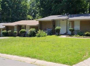 552-554 Blendwood Dr, Charlotte, NC 28215