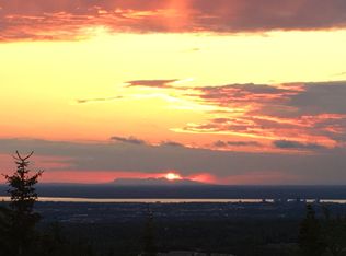 8320 Robert Dr, Anchorage, AK 99516