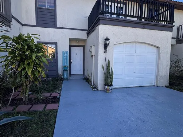 651 Angela Ln, Titusville, FL 32796