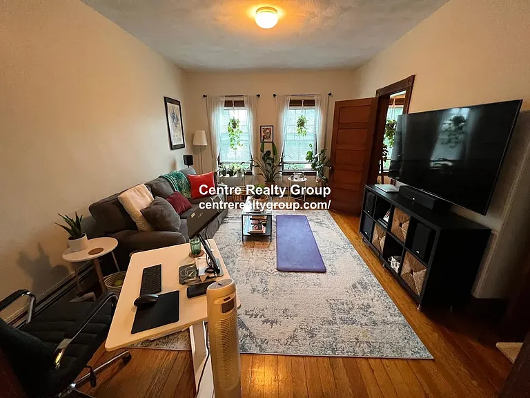 299 Elliot St #4 — Photo 1