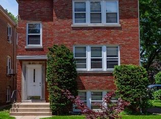 1800 Gunderson Ave, Berwyn, IL 60402