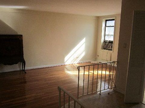 3rd image of 14105 Pershing Cres APT 504