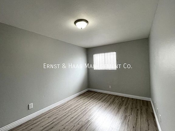 4th image of 5917A Atlantic Ave