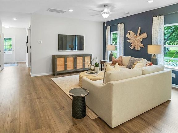4th image of 138 Alameda St #101