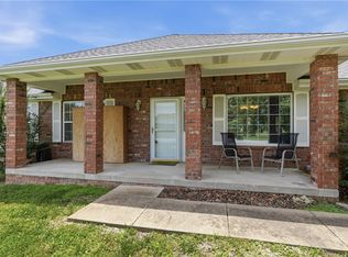 21 La Costa Dr, Holiday Island, AR 72631