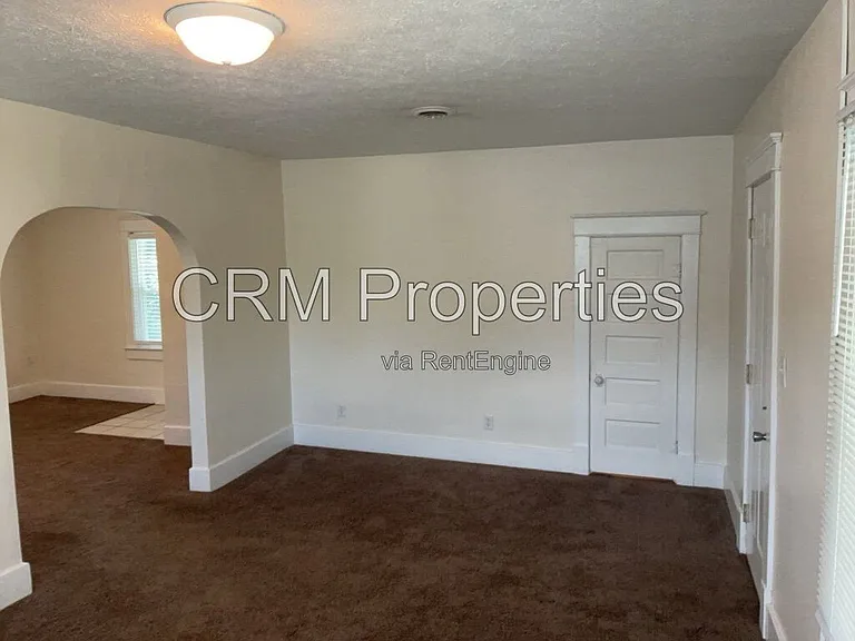 837 S Armstrong St #2 — Photo 7