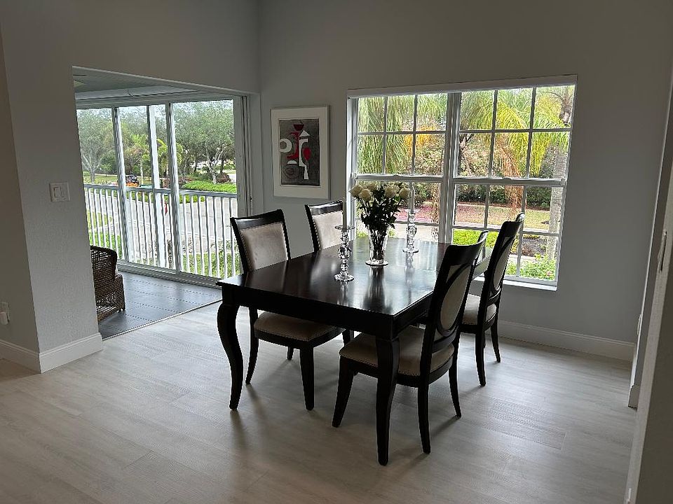Dining room with cathedral ceilings