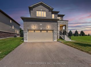 23 Autumn Dr, Wasaga Beach, ON L9Z 0K7