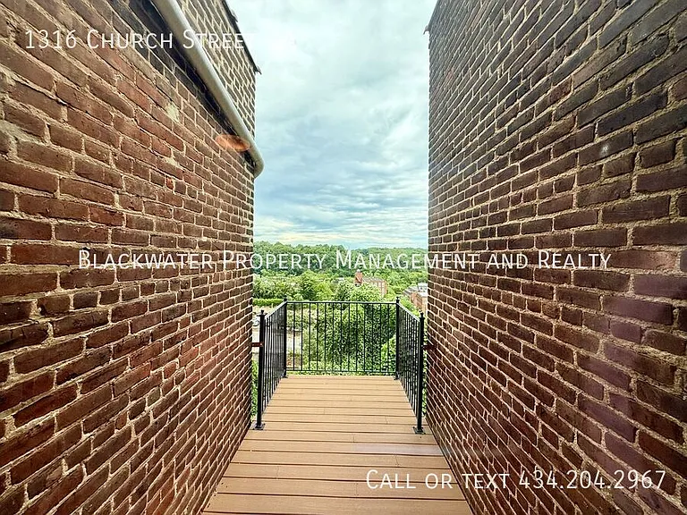 1316 Church St #A — Photo 10