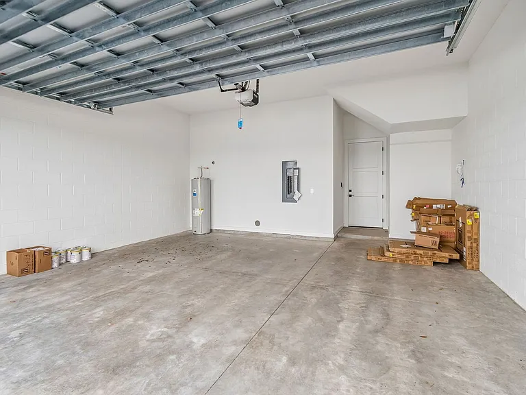 1218 E Kay St #14 — Photo 61