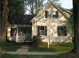 25 Washington Ave, Pittsford, NY 14534