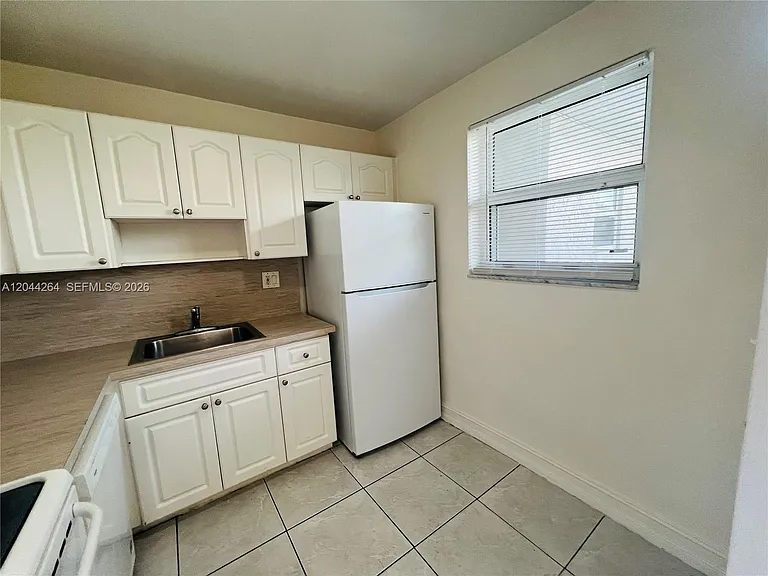 2050 NW 89th Ave #108 — Photo 2