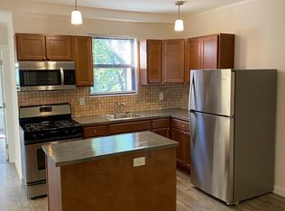 435 10th St #1, Troy, NY 12180