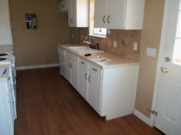 5th image of 9107 Canton Ave