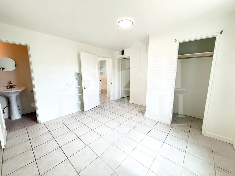 3215 E Willard St #1 — Photo 9