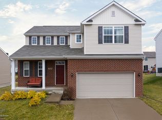 17036 Green Crest Ln, Louisville, KY 40245