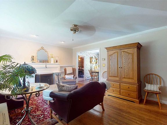 4th image of 5 Cedar Ave