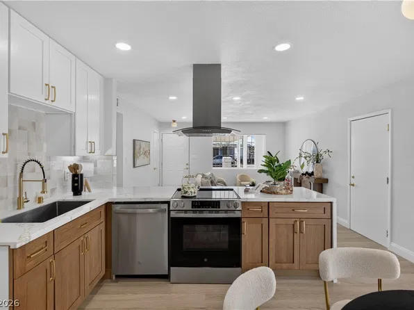 708 Van Ert Ave, North Las Vegas, NV 89030