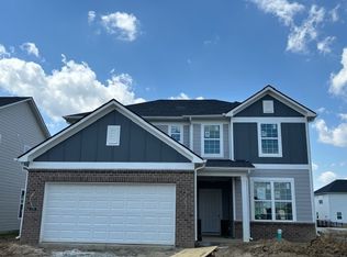 5620 Doral Dr, Whitestown, IN 46075