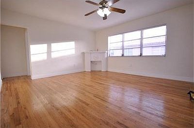 2nd image of 7849 Crespi Blvd APT 4