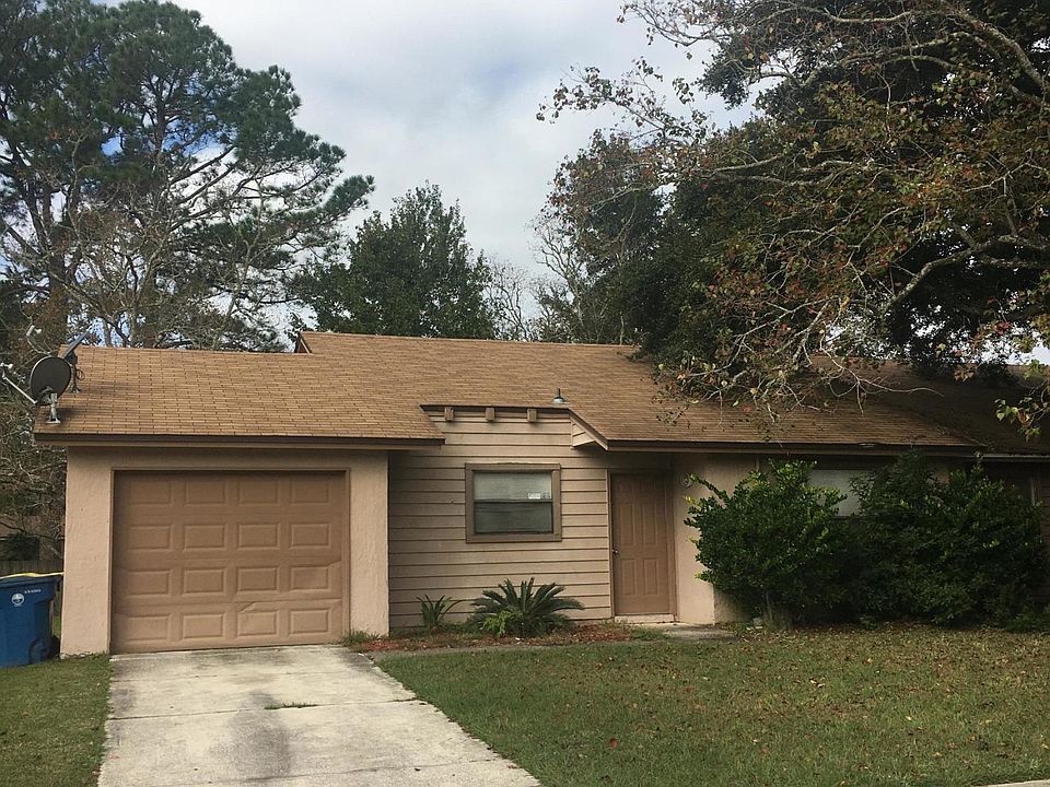 2nd image of 10648 Meadow Lea Dr