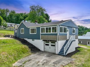 332 Peach Ave, Belle Vernon, PA 15012