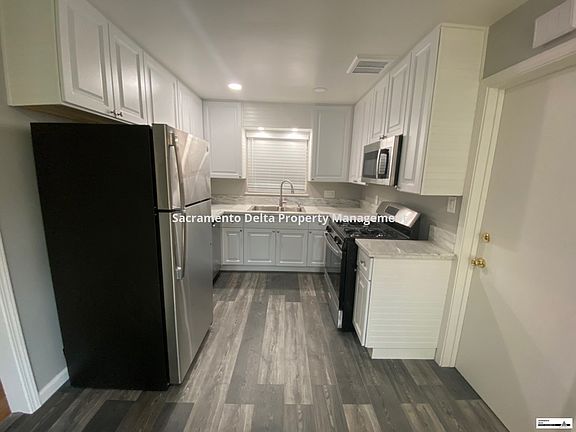5th image of 5433 Carlson Dr