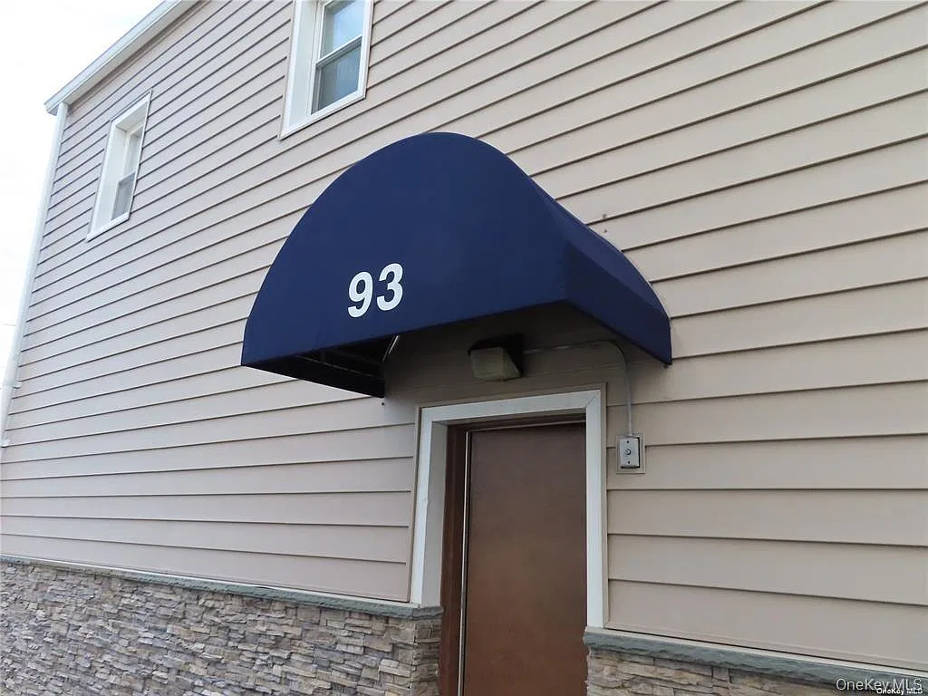 1 bed, 1.0 bath, 500 sqft, $2,200 — Photo 1