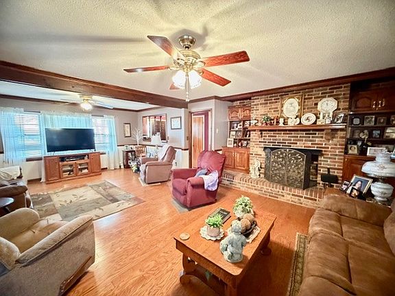 4th image of 145 Copperas Creek Rd