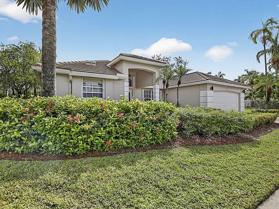3rd image of 2574 Jardin Court