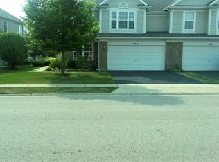 9939 Wakefield Ln, Huntley, IL 60142