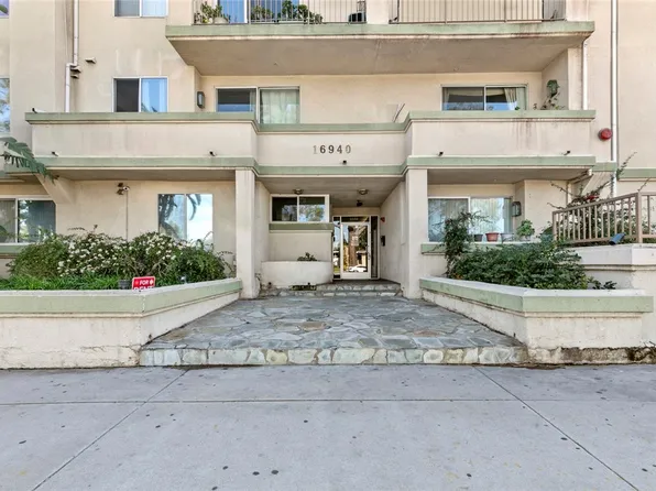 16940 Chatsworth St Unit 208, Granada Hills, CA 91344
