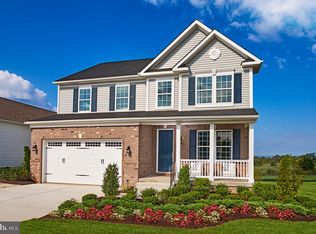 12606 Barton Dr, Hagerstown, MD 21740