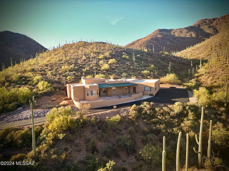 1st image of 301 N Camino De Oeste