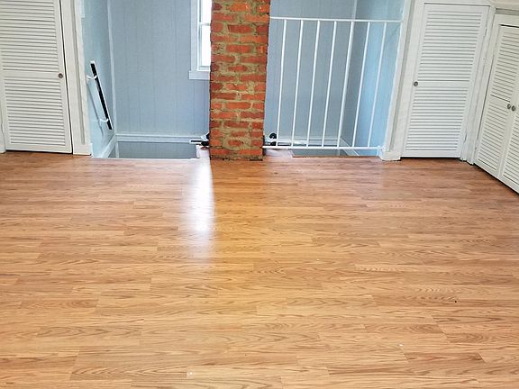 4th image of 8819 240th St Fl 2DO
