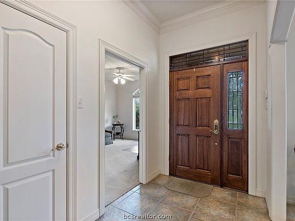 4th image of 1308 Wilshire (pvt) Ct