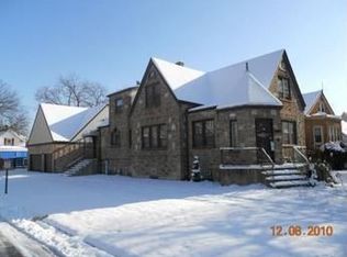 719 N 5th Ave, Maywood, IL 60153