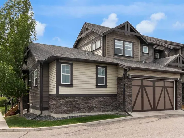 110 Coopers Cmn E #1201, Airdrie, AB T4B 3Y3
