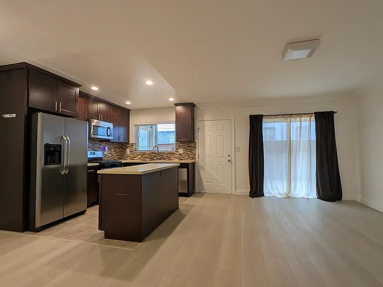 1728 S Robertson Blvd #3 — Photo 8
