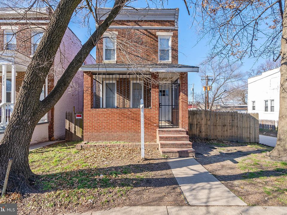 1st image of 3714 2nd St